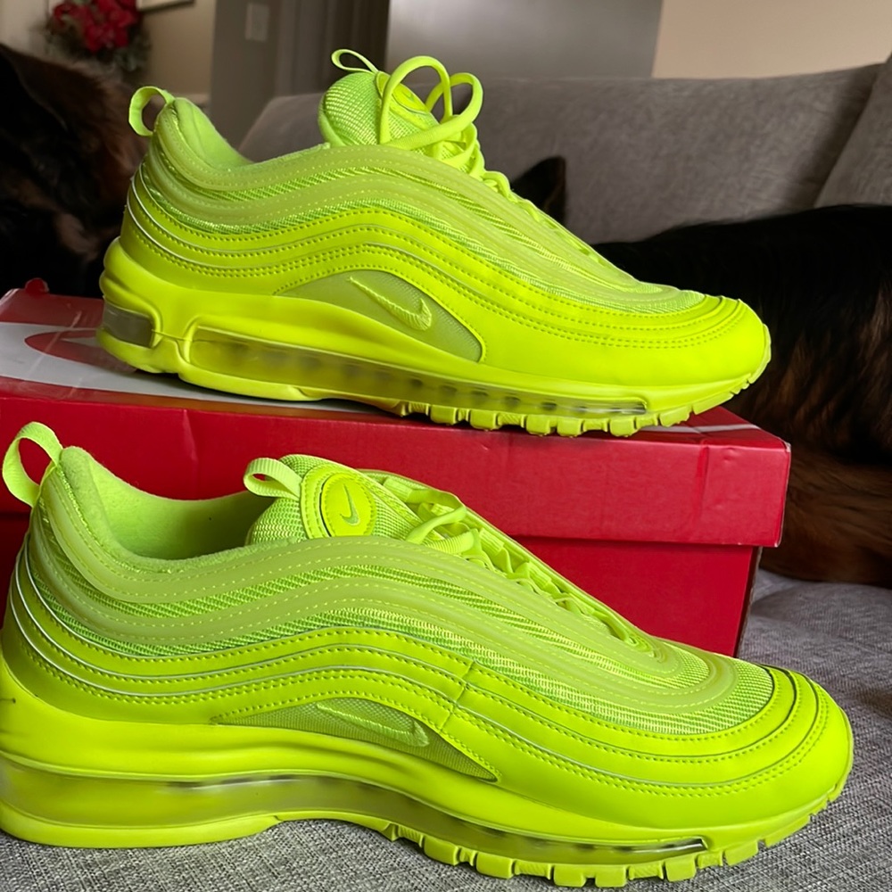 Air Max 97 Triple Volt